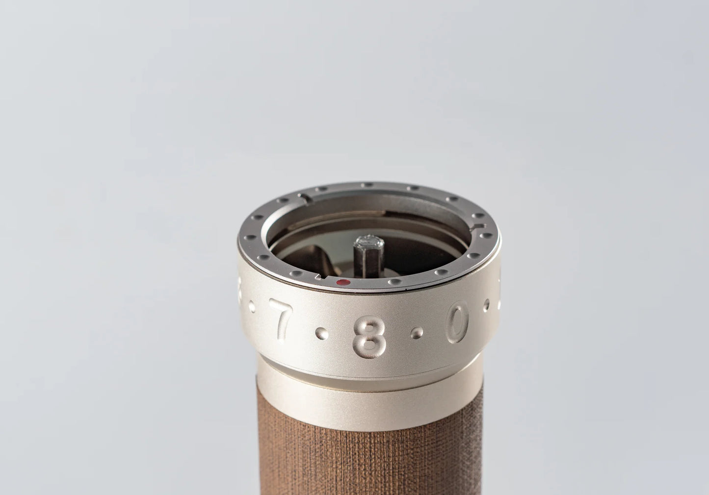 1Zpresso ZP6 S Manual Grinder - Silver مطحنة يدوية