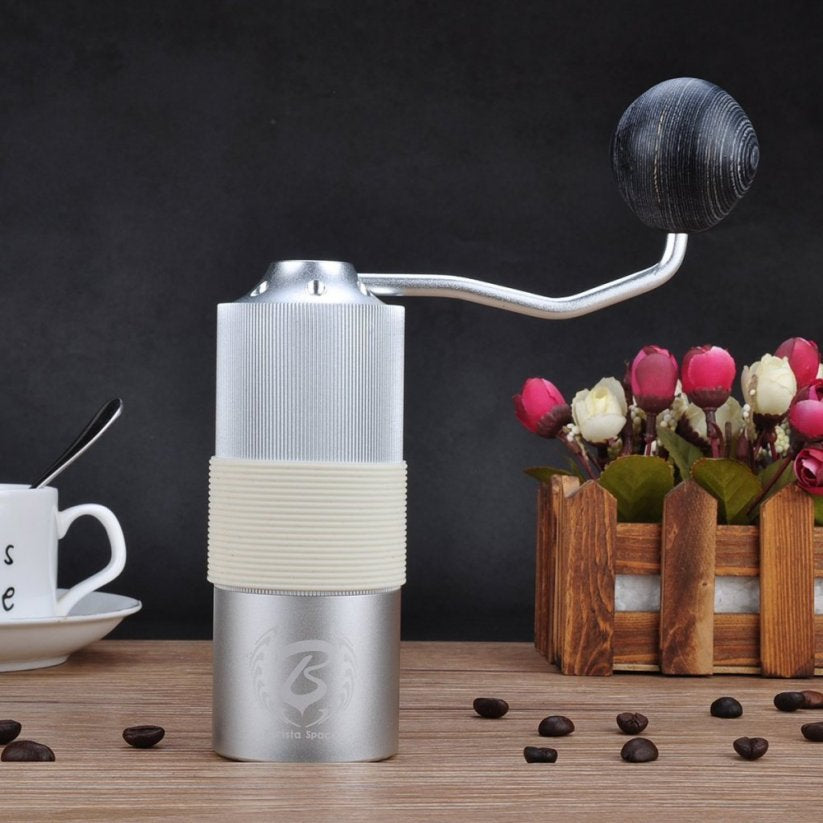 Barista Space Hand Grinder Silver مطحنة يدوية