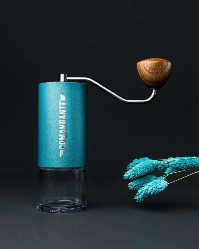 Comandante C40 Mk4 Nitro Blade Grinder - Alpine Lagoon مطحنة يدوية